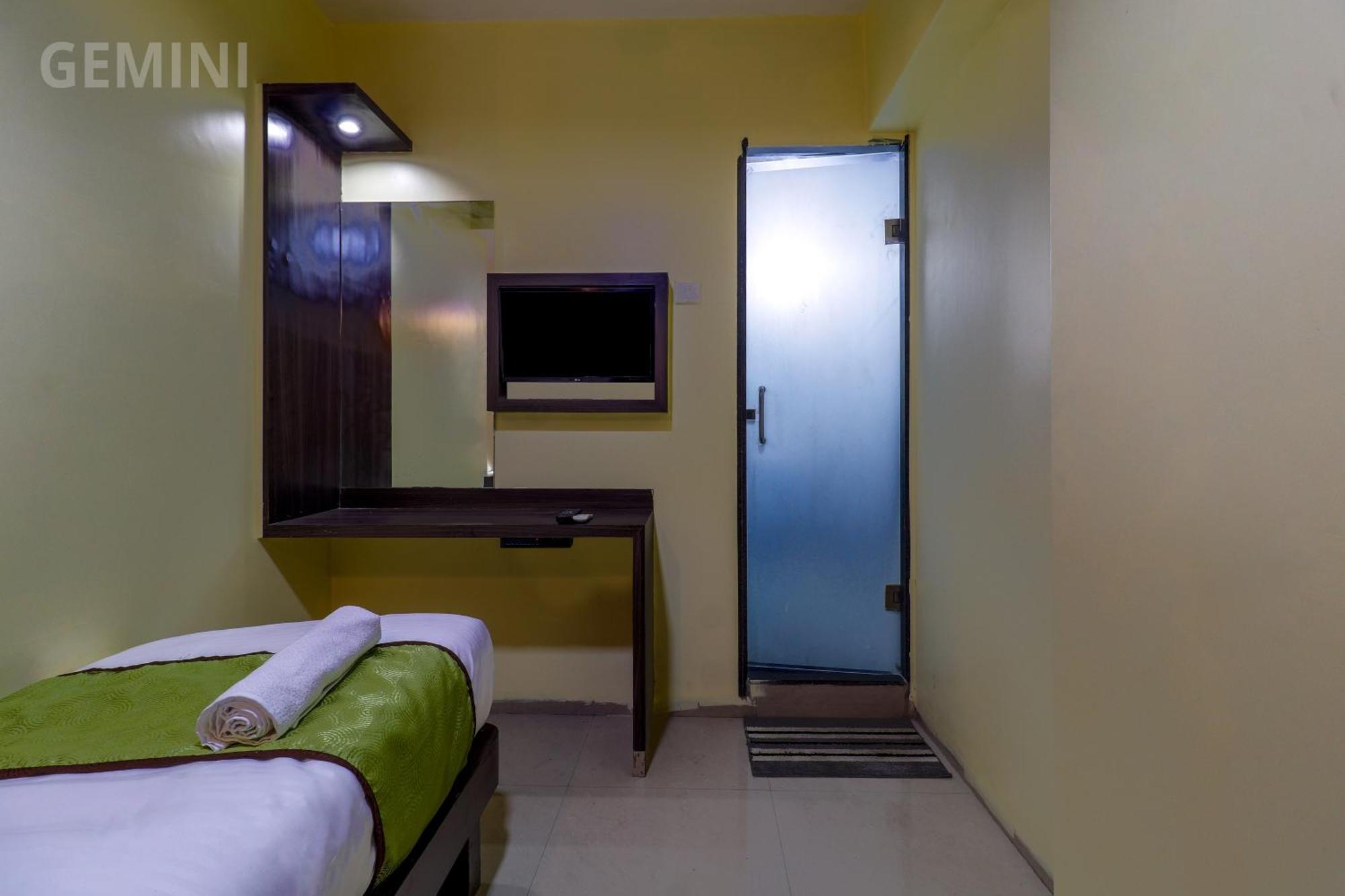Hotel Gemini Mumbai Exteriör bild